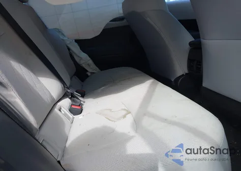 2024 Toyota Corolla Cross L z USA, uszkodzony, nr VIN 7MUAAAAG9RV112363